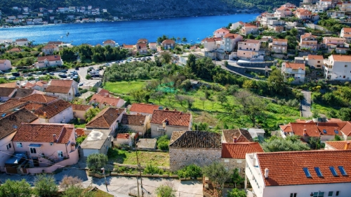 Building land 665 m2 on wanted location near Dubrovnik